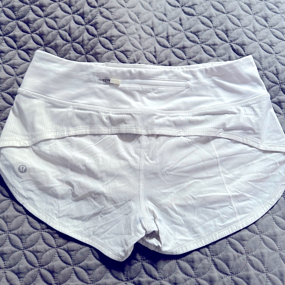 Lululemon shorts 4